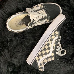 Old Skool Checkered Vans